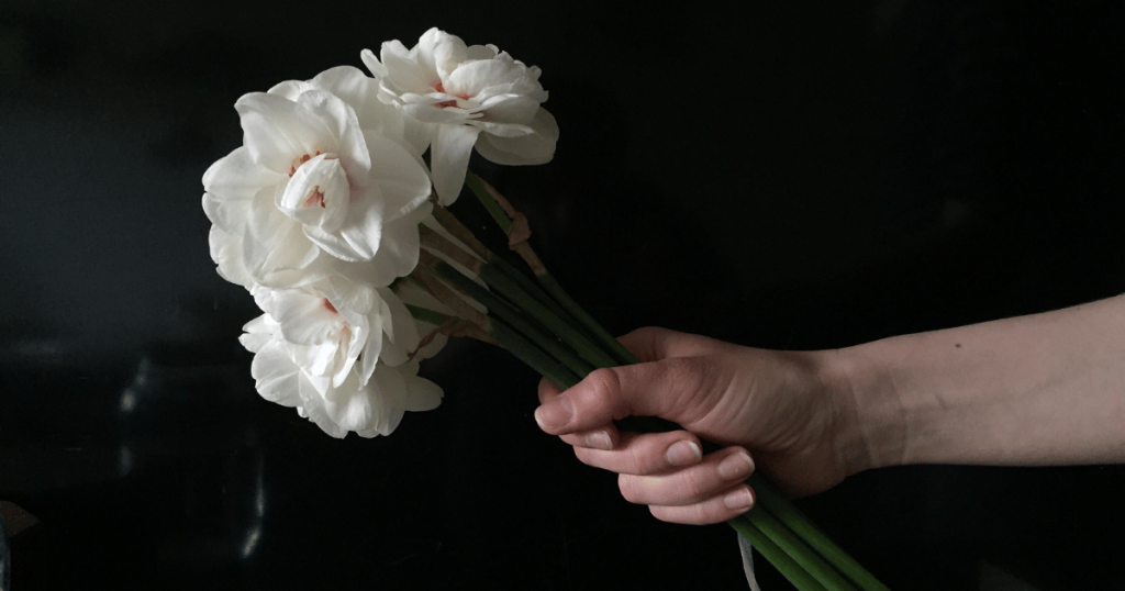 Condolence Flower Etiquette in Malaysia: What to Send and When