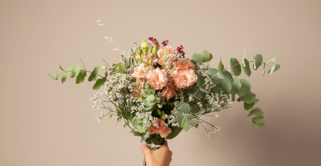 What Makes a Flower Bouquet Look “Expensive” (Without Overspending)