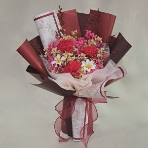 Garnet & Daisy Harmony Carnation Bouquet