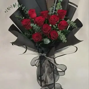 Midnight Passion 10 Roses Bouquet