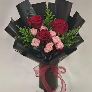 Dual Passion 3 Roses Bouquet